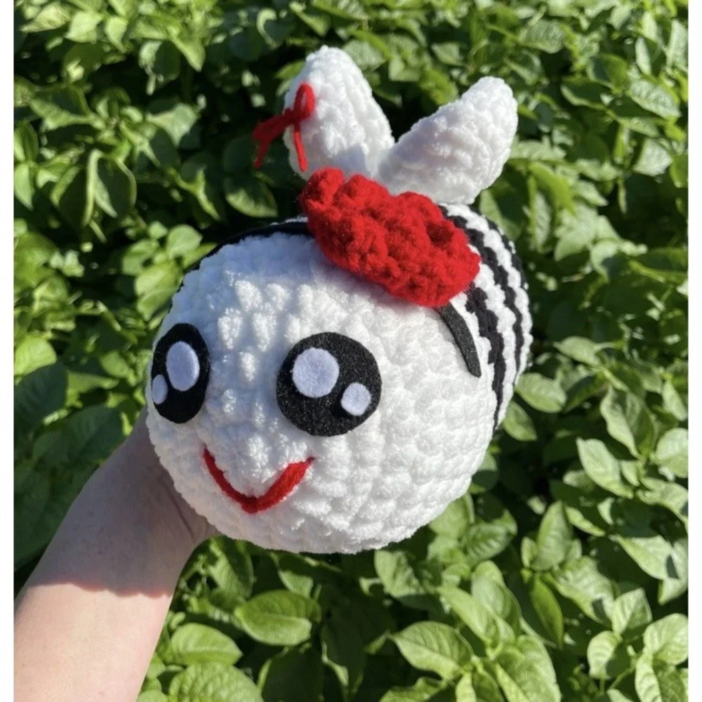 Crochet Bee Rose Red Moira Black White Striped Plush Plushie Squishy Stress Ball